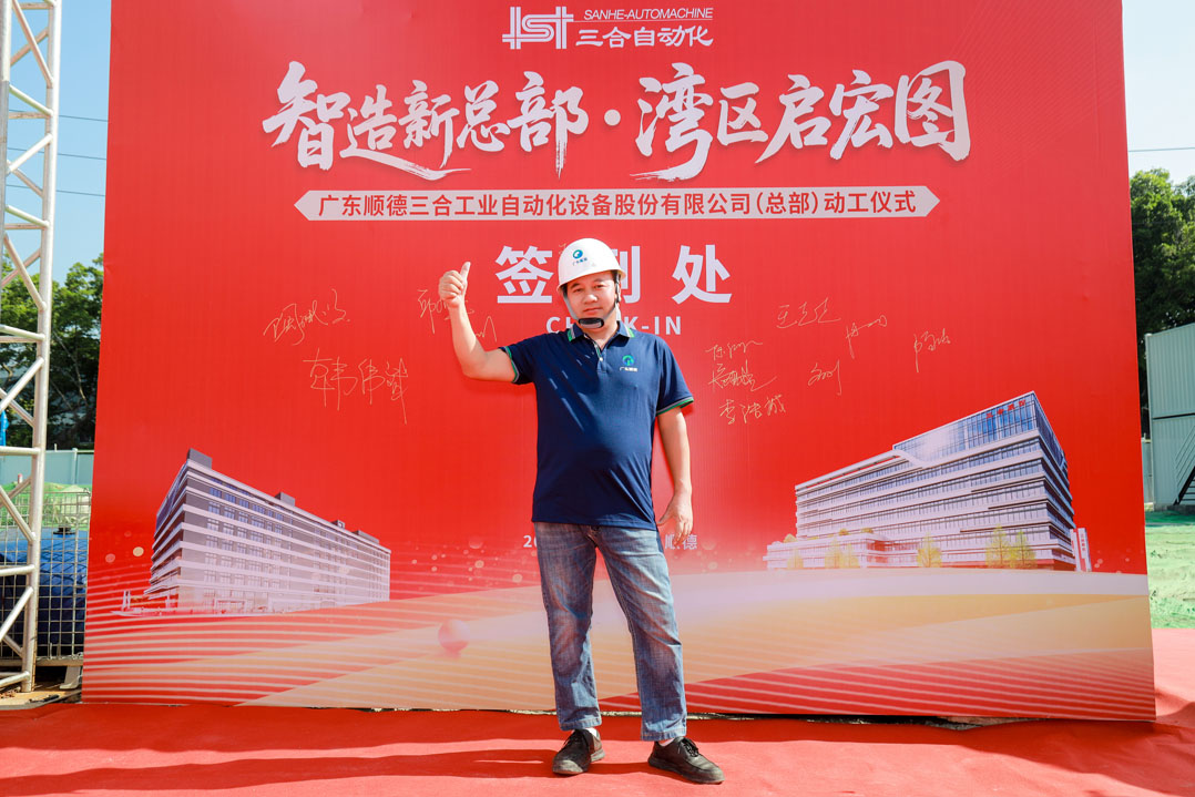 1757991907538186.jpg EOSR8660.jpg