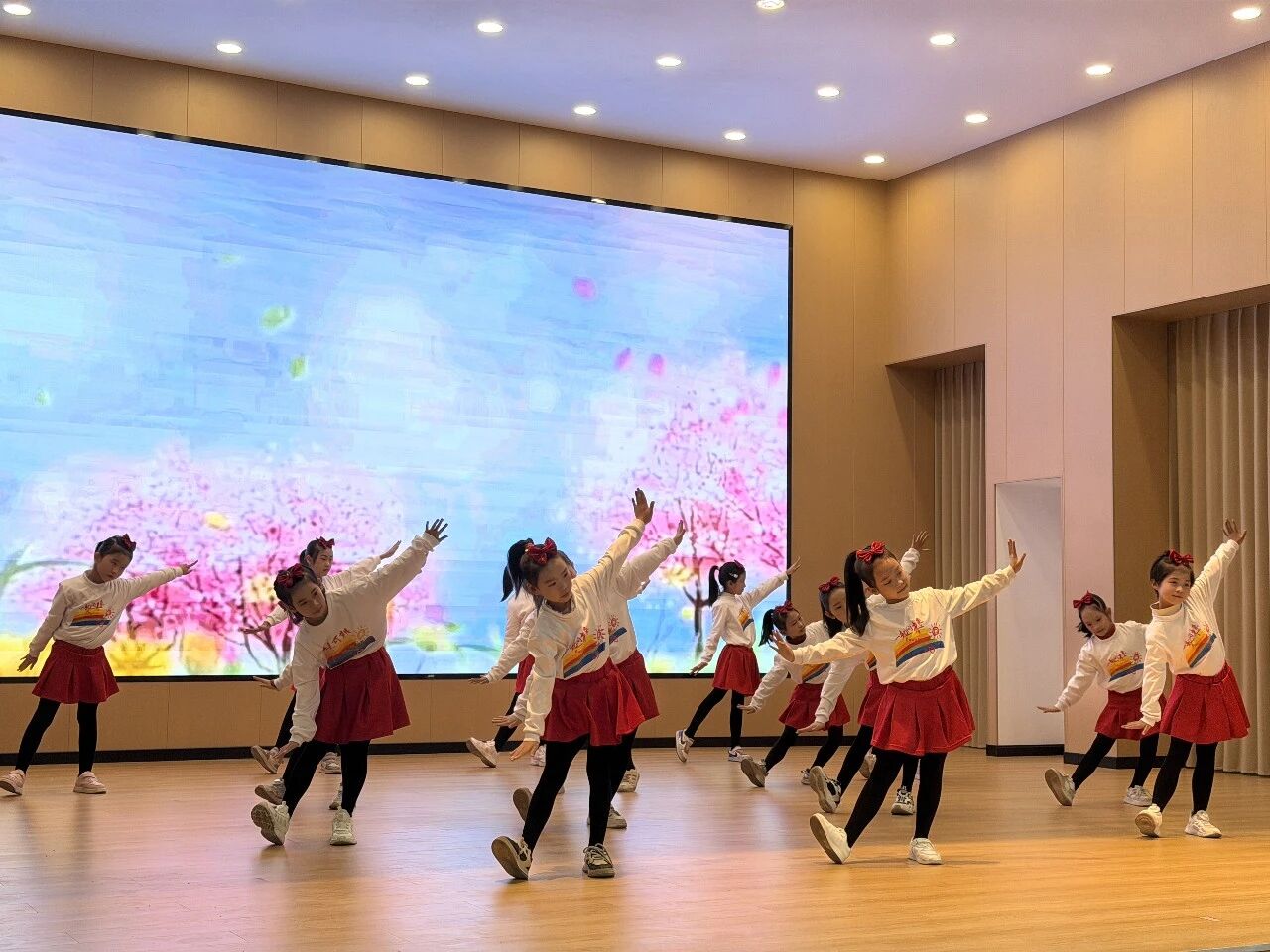 1767690092352773.jpg 微信图片_2026-01-06_104702_606.jpg